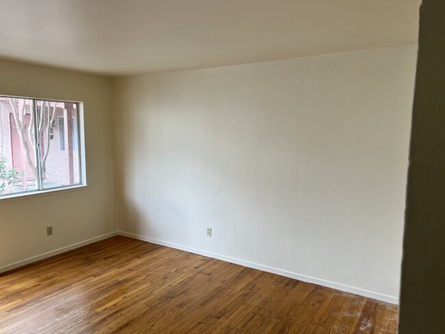 1916 7th St unit M, Sacramento, CA 95811 - photo 4