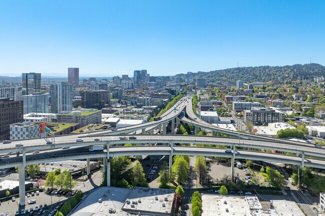 Proximity to I-405 and Hwy 30 make commuting around town a breeze in Uptown.