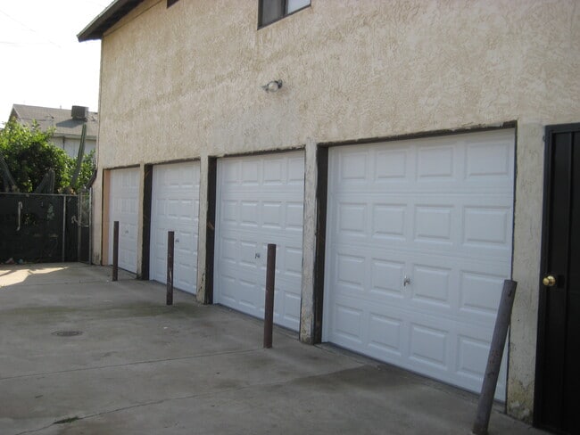 118 Perou St unit 112, Perris, CA 92570 - photo 3