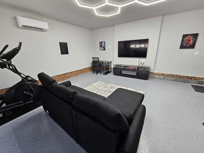 7335 Quail Ridge Dr unit ID1266300P, Charlotte, NC 28226 - photo 5