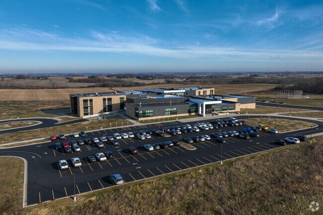 Dakota Middle School in Rochester offers academic programs and community activities.