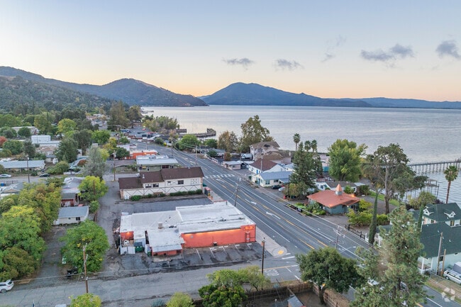 Lucerne’s downtown lines State Route 20 along Clear Lake’s scenic northern shoreline.