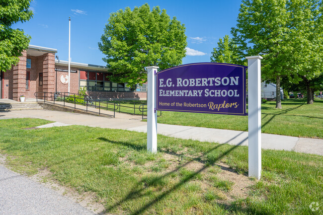 Welcome to Robertson Elementary School in Warwick, Rhode Island.
