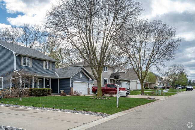 Rows of modern craftsman style homes is common sight in Maplewood.