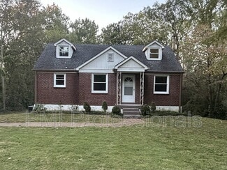 2905 Ironwood Dr, Nashville, TN 37214