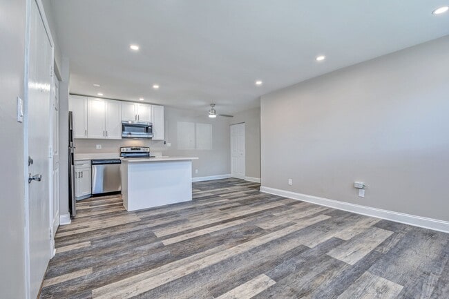 Hidden Creek, Crown Point, IN 46307 - photo 3