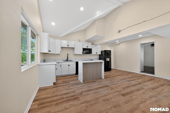 337 Apollo Dr, Vista, CA 92084 - photo 2