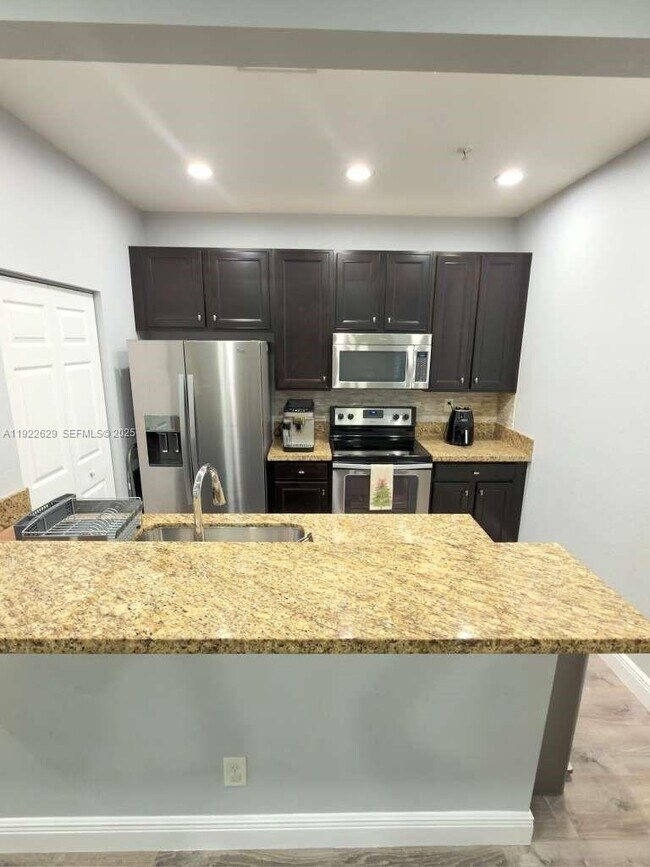 1505 SW 147th Ave, Pembroke Pines, FL 33027 - photo 5