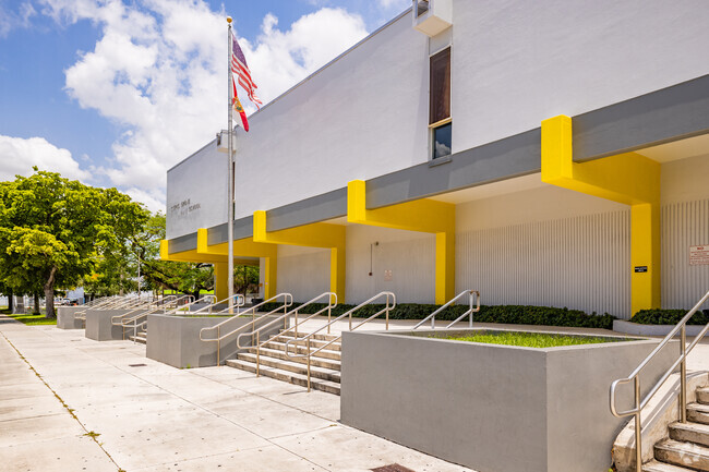 Citrus Grove Middle School provides great programs for students to enroll in.