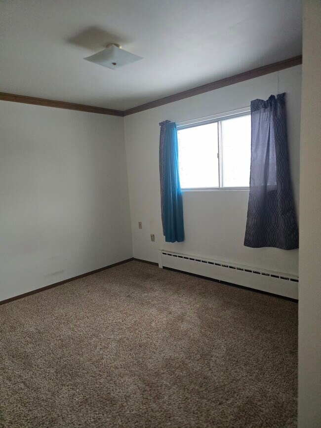 916 Mayflower Ave unit 916-A3, Sheboygan, WI 53083 - photo 3