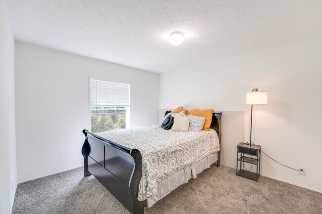 1480 Gulley River Rd, Harrogate, TN 37752 - photo 5