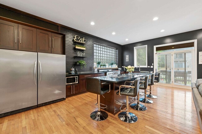 2630 S Throop St unit ID1244908P, Chicago, IL 60608 - photo 3