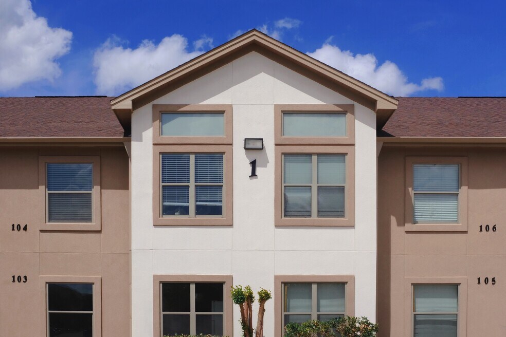 The Avalon at Del Mar 7607 King Arthurs Ct, Laredo, TX