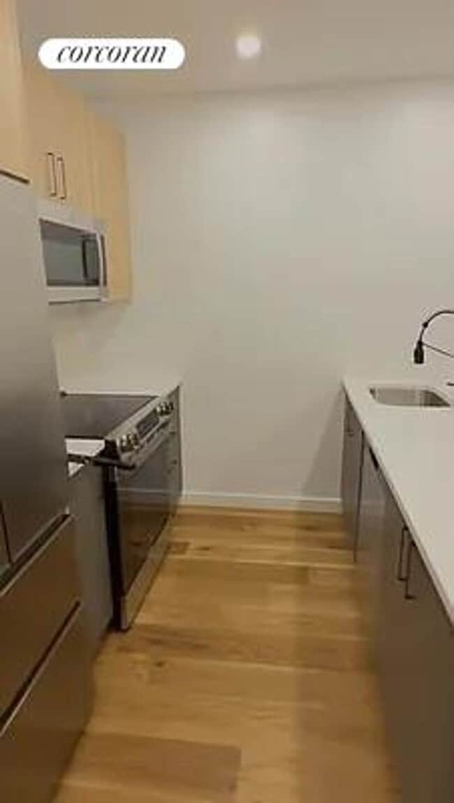 143-26 84th Rd, Queens, NY 11435