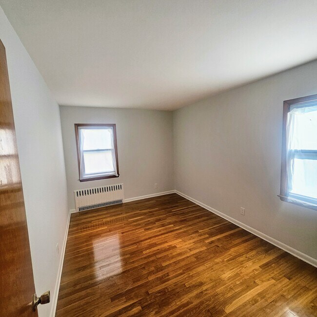 office/bedroom