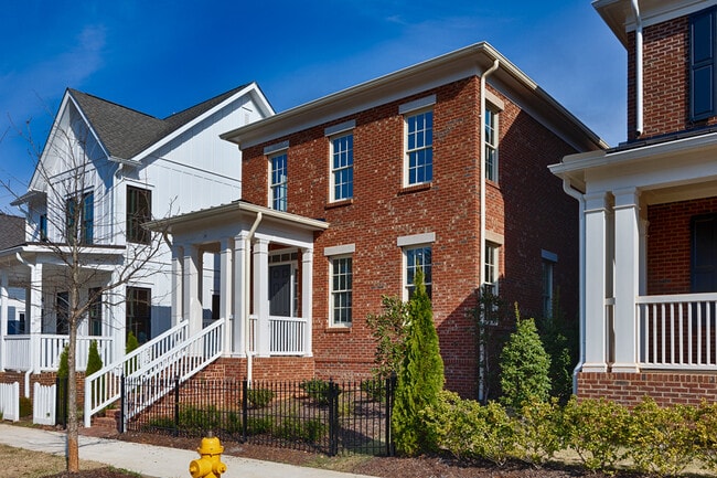 7 Town Center Dr NW unit 38636330, Huntsville, AL 35806 - photo 2