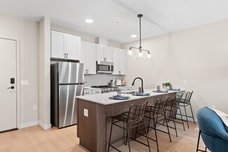1160 Frost Ave, Saint Paul, MN 55109