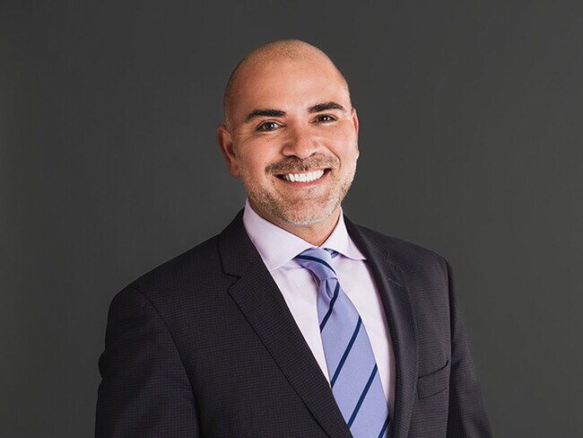 Agent Photo