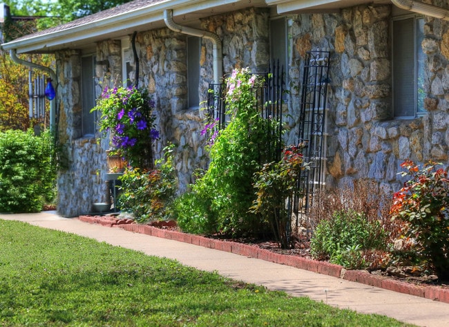 4017 Sheridan Rd unit 4001 D, Bartlesville, OK 74006 - photo 3