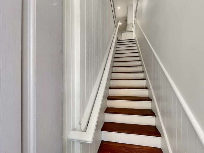 1313 Whitaker St unit C, Savannah, GA 31401 - photo 3