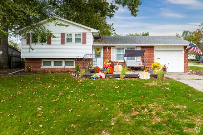 The split-level is a popular home style in Fort Wayne's Hazelwood neighborhood.
