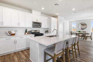 7154 Paul Green Dr, Highland, CA 92346