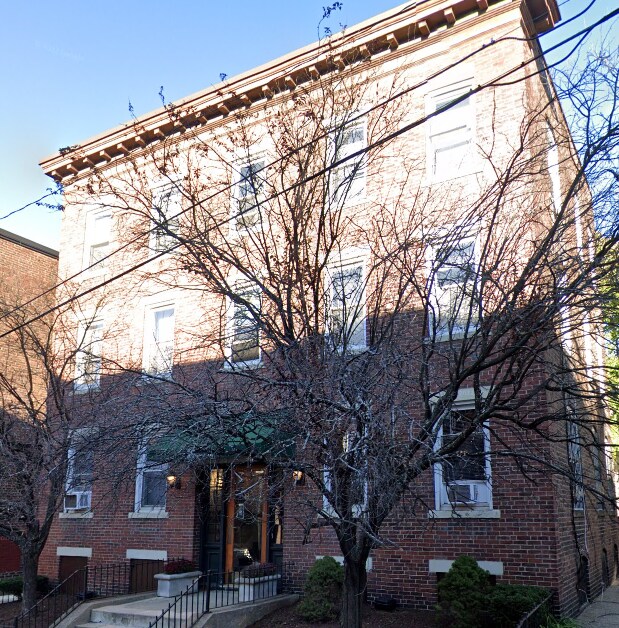 8 Barrows St Unit 3, Boston, MA 02134