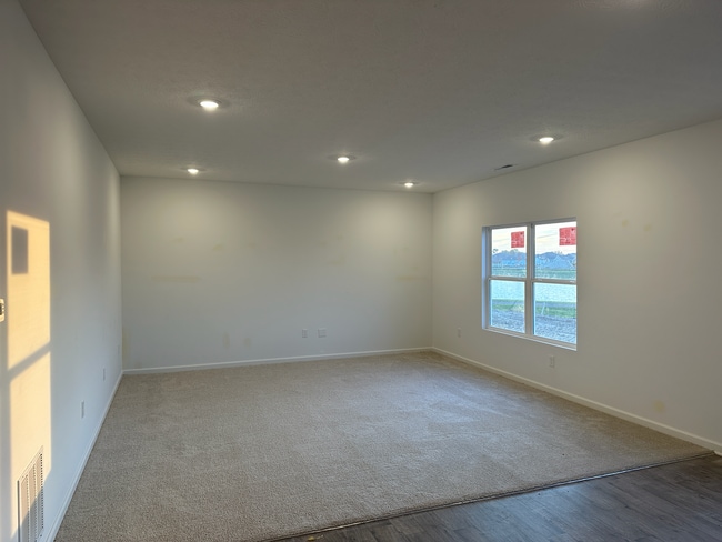 1237 Owens Way, Plain City, OH 43064 - photo 4