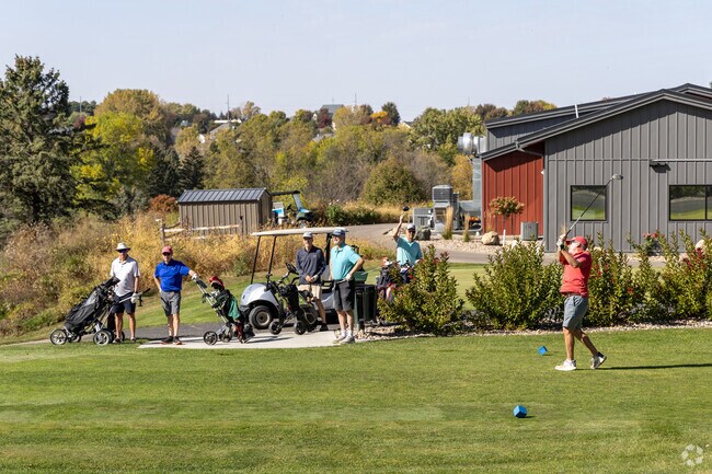 Northern Hills Golf Course is where you can play 18 holes near Glendale.
