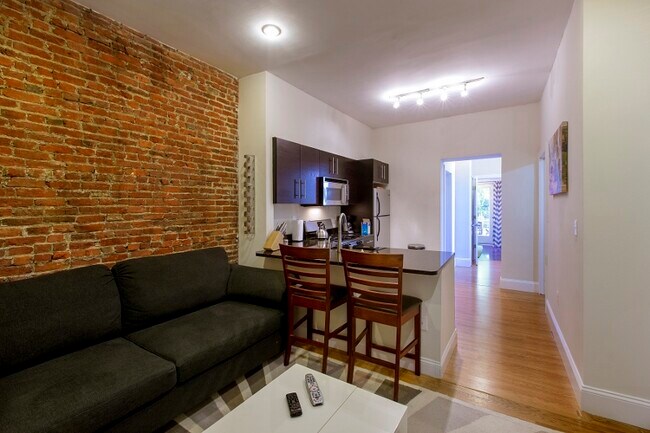 237 Northampton St unit 237 Northhampton Str, Boston, MA 02118 - photo 3