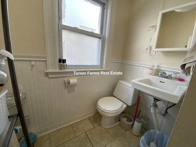 300 Boston Ave unit 2F, Medford, MA 02155 - photo 6