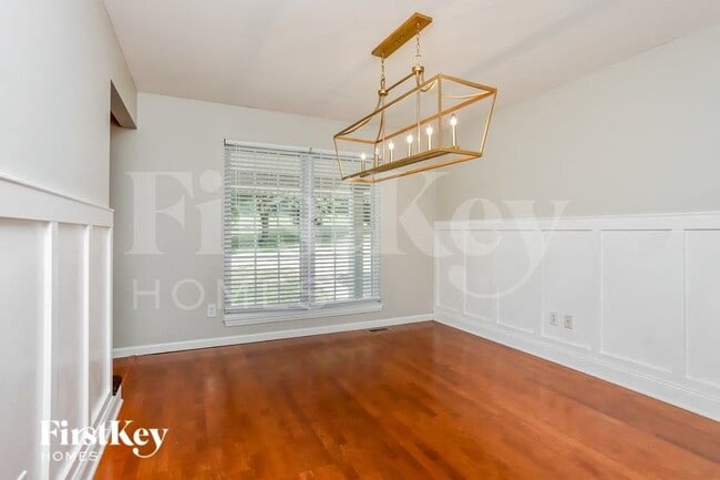 1387 Still House Creek Rd, Chesterfield, MO 63017 - photo 5