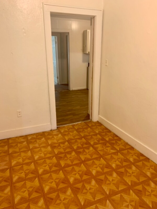 2823 Locust St, Texarkana, AR 71854 - photo 3