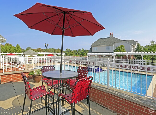 Brandywine Apartments, West Bloomfield, MI 48322 - photo 3