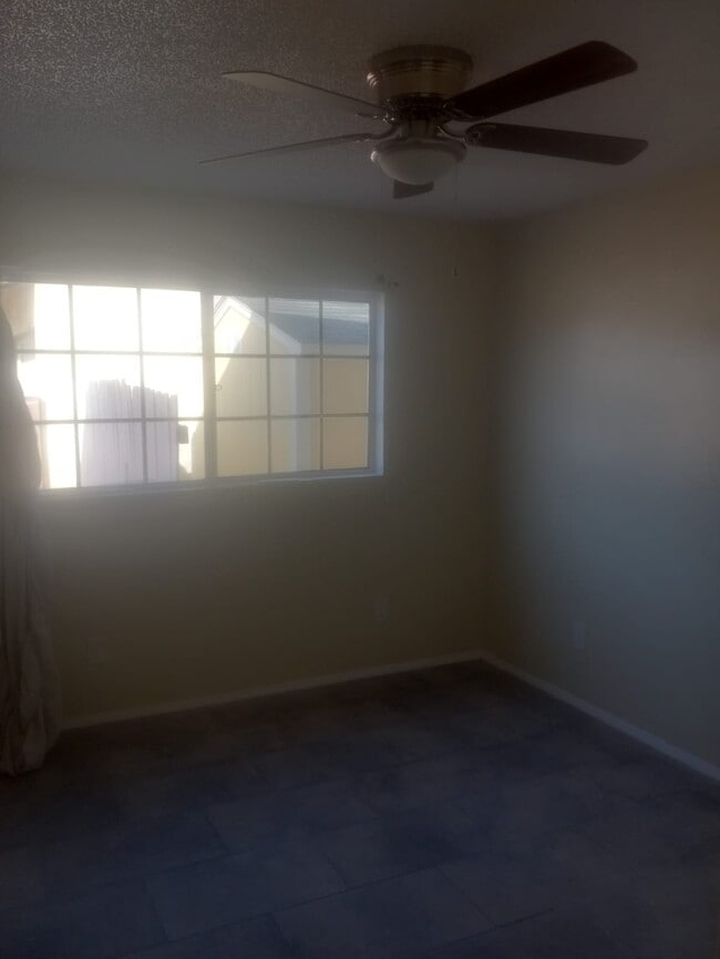 4109 Live Oak St, Cudahy, CA 90201