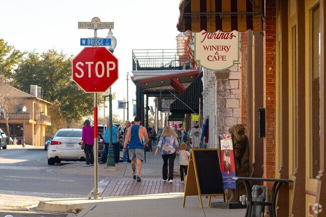 Boutique stores and restaurants can be found in The Historic Granbury Square.