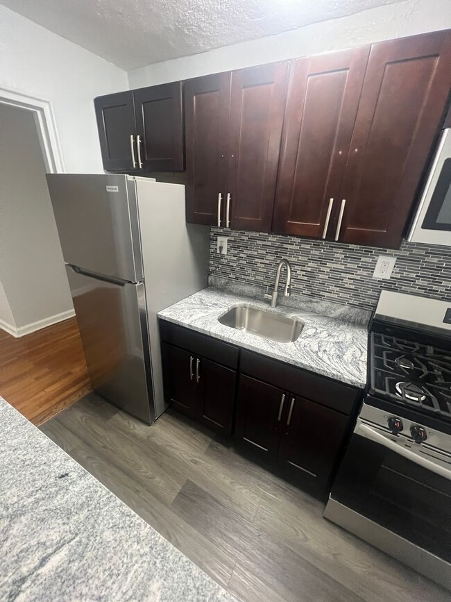 151 S Munn Ave, East Orange, NJ 07018