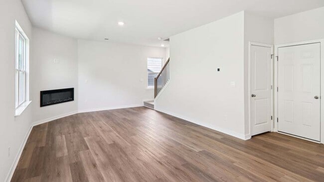 454 Janie Cir, Newton, NC 28658 - photo 3