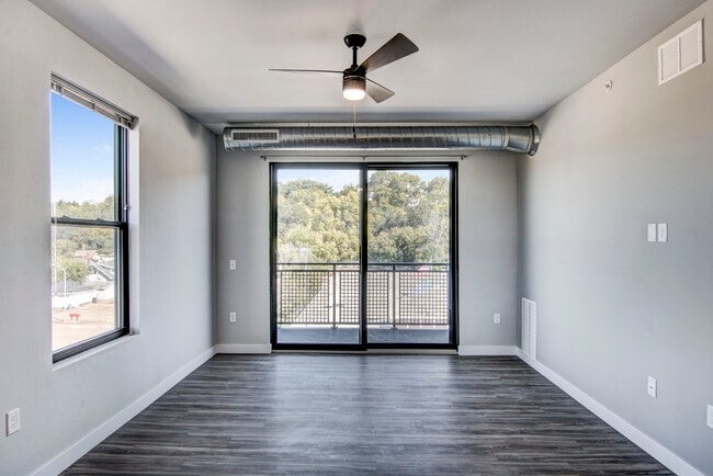 Seven1Five, Eau Claire, WI 54701 - photo 3