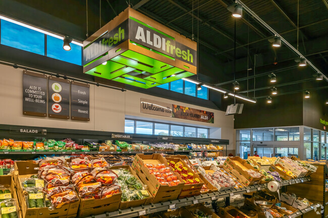 The ALDI in Hilltop is perfect for residents' bulk grocery needs.