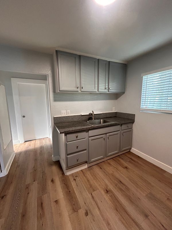 3124 San Jose Way, Sacramento, CA 95817 - photo 2