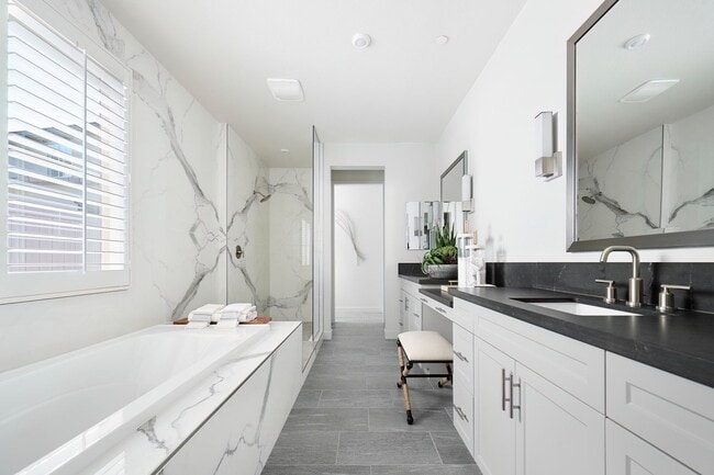 2008 Saguaro Glen unit 36860676, Escondido, CA 92025 - photo 7