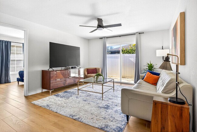 310 W Warren Ave unit ID1372309P, Tampa, FL 33602 - photo 2