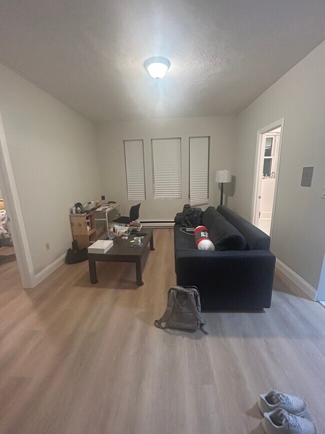 21 Austin St Unit 203, Boston, MA 02136