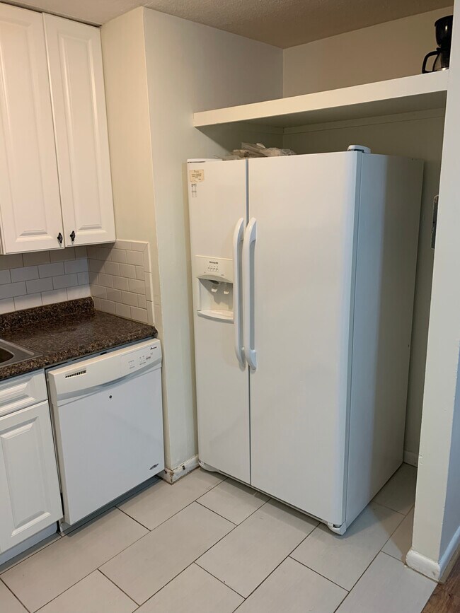 10 Scottfield Rd unit 3, Allston, MA 02134 - photo 4