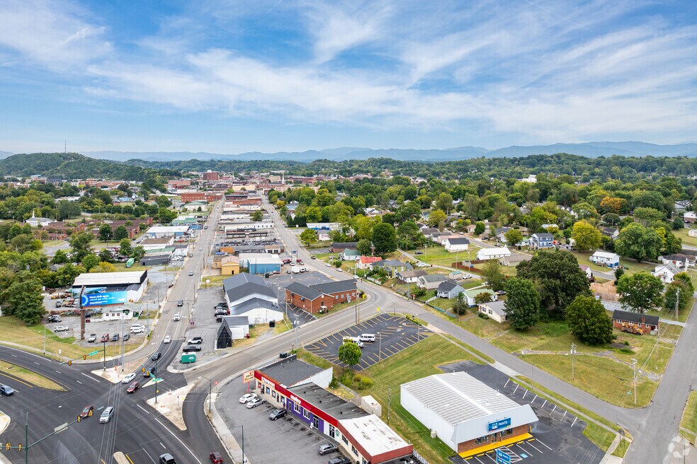 NH_MountainHome_556713_P2_v1_KB_100724