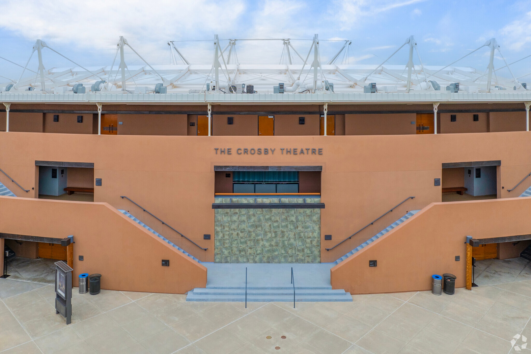 The Santa Fe Opera has international acts performing in the Monte Sereno neighborhood.