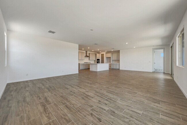 18381 W Mohave St, Goodyear, AZ 85338 - photo 5