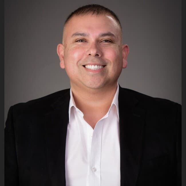 Agent Photo
