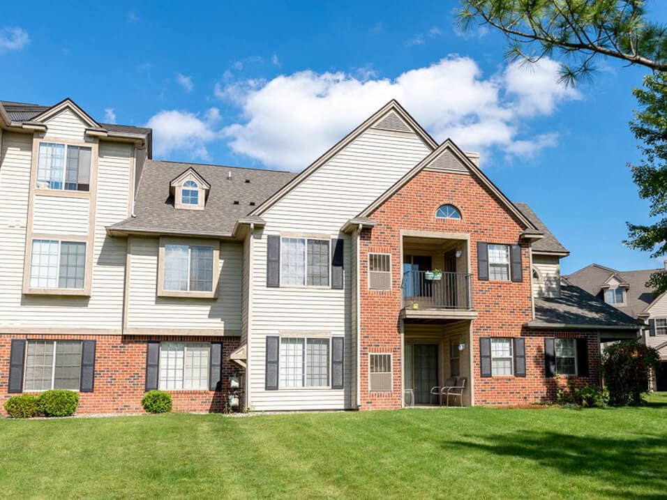 River Oaks 5425 East Paris Ave SE, Grand Rapids, MI